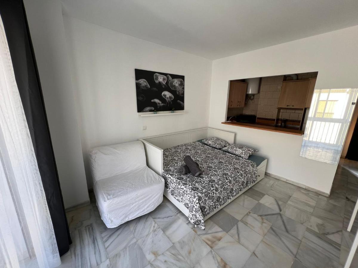 Genuar Apartments Malaga Center 3 Zewnętrze zdjęcie