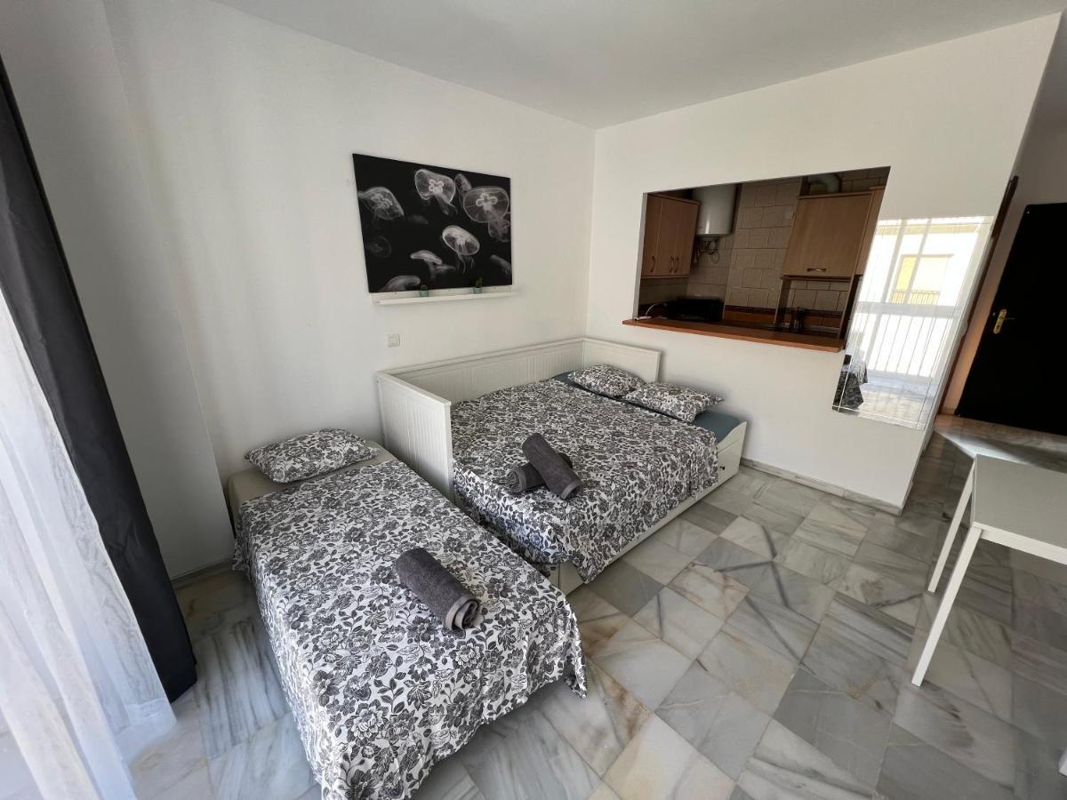Genuar Apartments Malaga Center 3 Zewnętrze zdjęcie